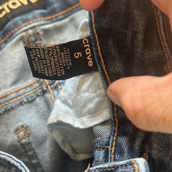 Crave distressed Demin jeans size 5 - Picture 3 of 6